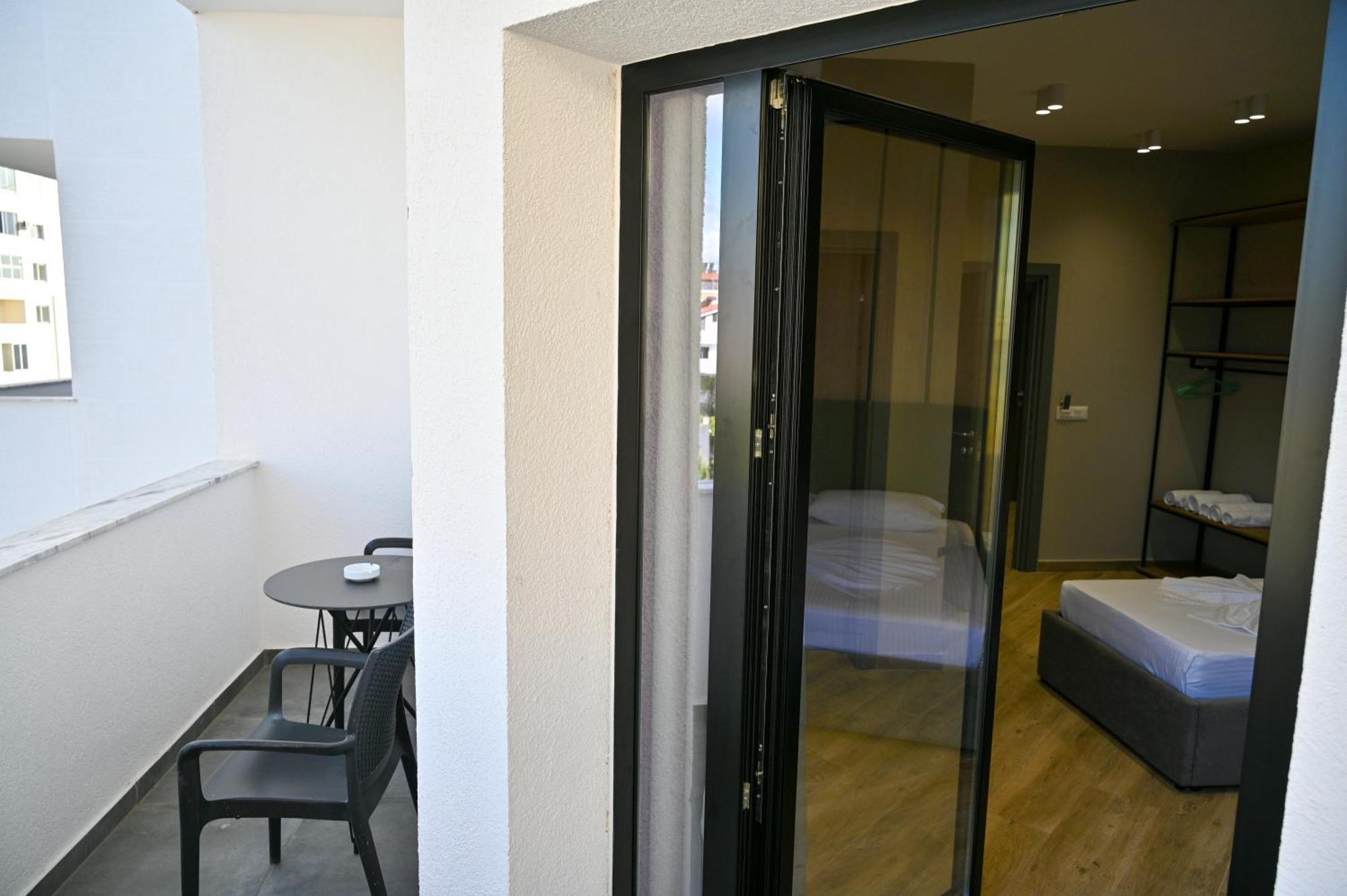 Monduro Hotel ドゥラス 部屋 写真